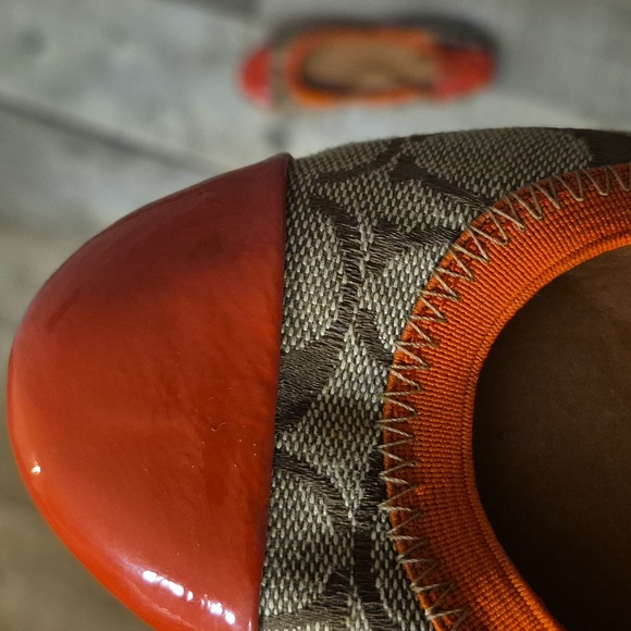 Coach Women's Orange and Brown Ballet Flats - Picture 7 of 9